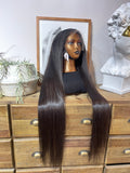 32 Luxury straight frontal
