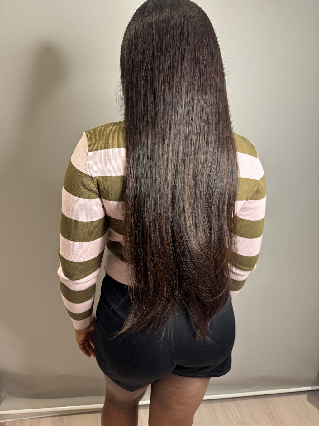 26 inches straight frontal
